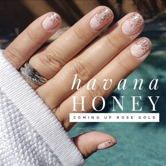 Color Street Nail Polish Strips in the shade Havana Honey 🍯 - Picture 2 of 3